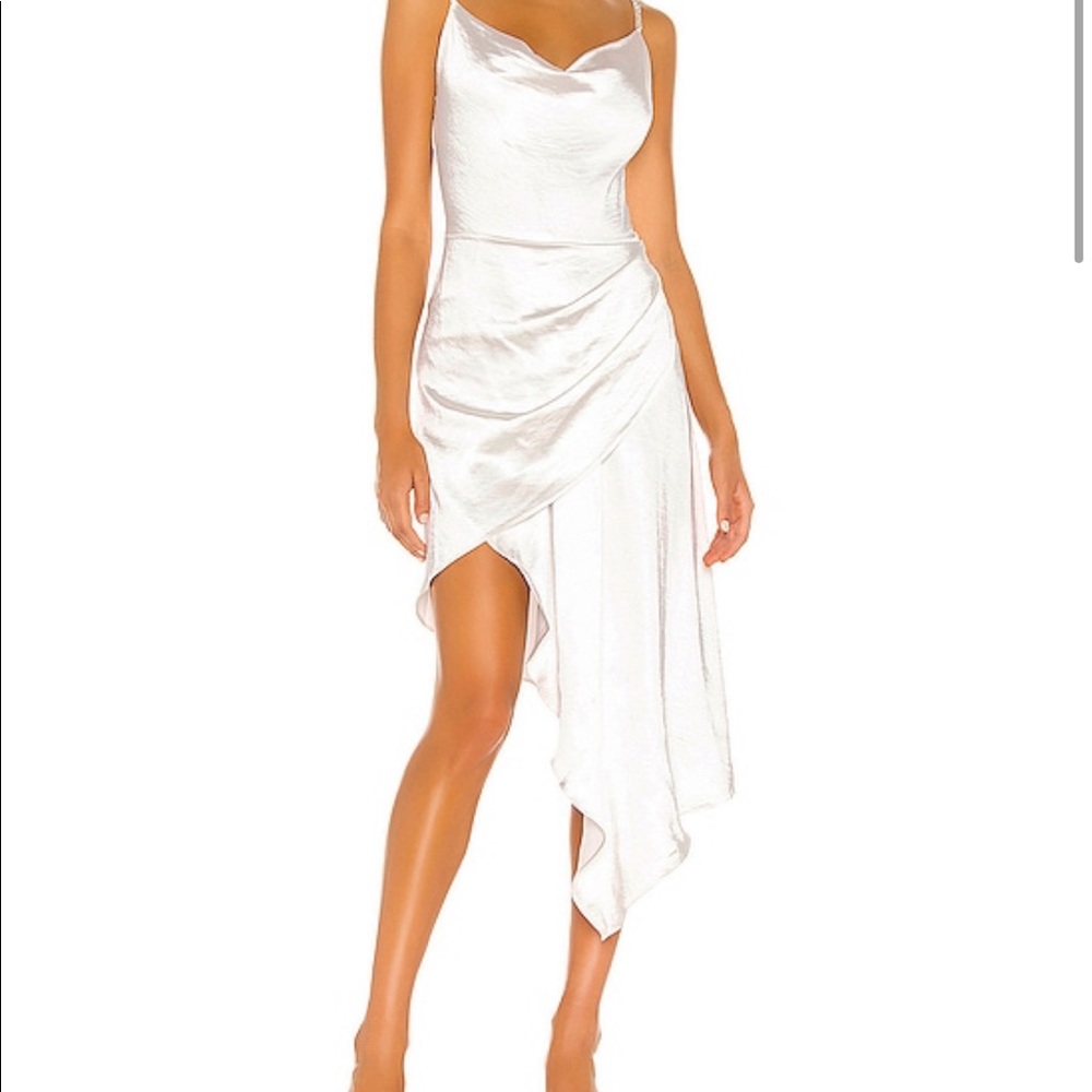ISO Elliatt Jacinda Revolve dress size small